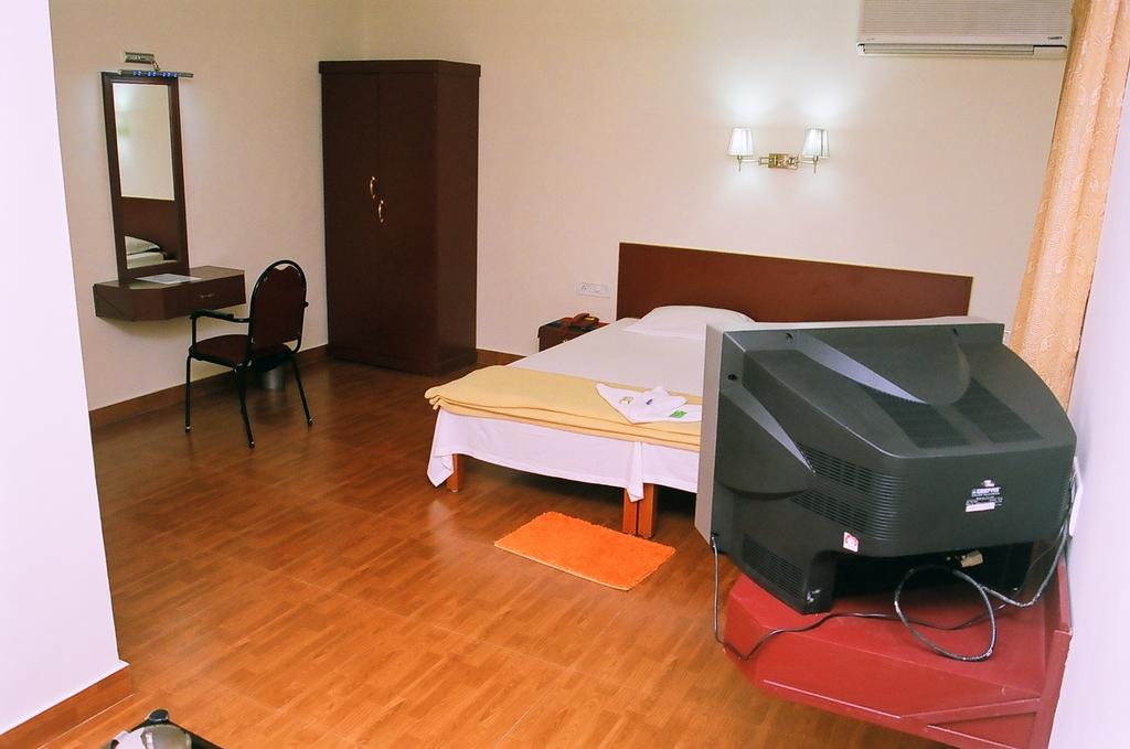 Hotel Srinivas Kochi Kamer foto