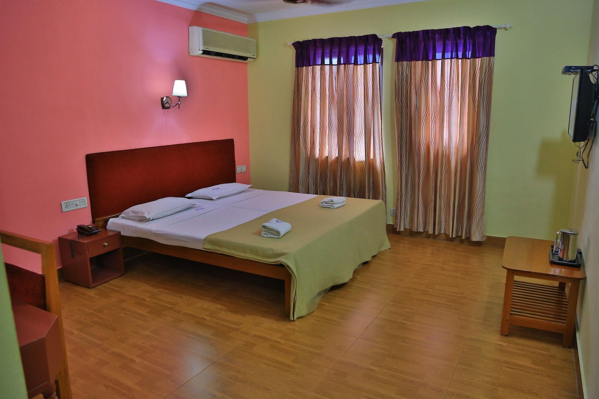 Hotel Srinivas Kochi Buitenkant foto