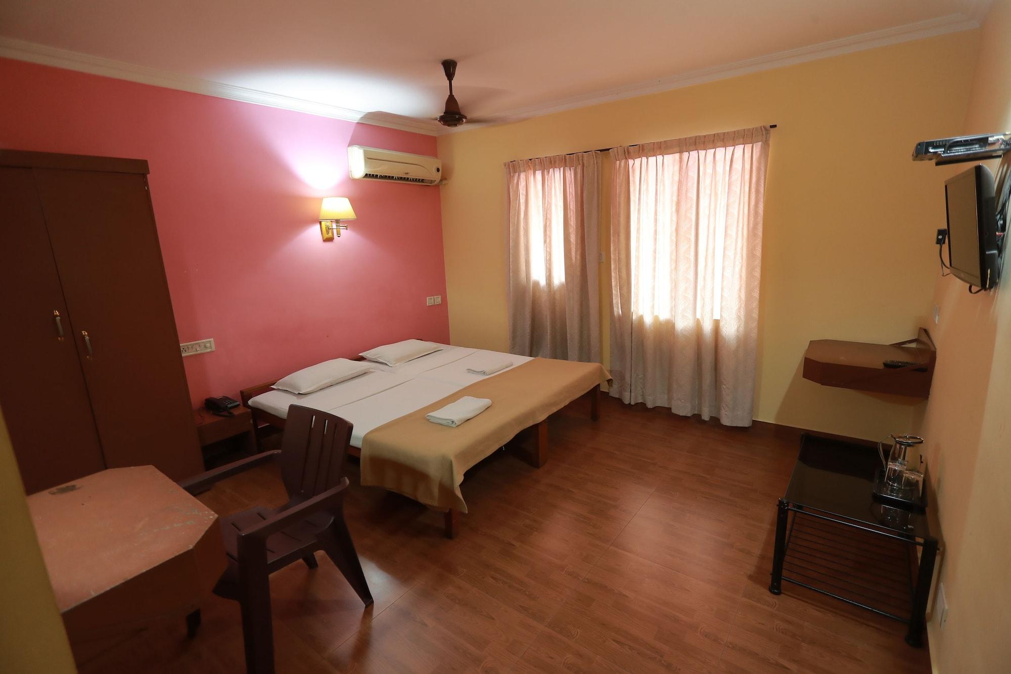 Hotel Srinivas Kochi Buitenkant foto